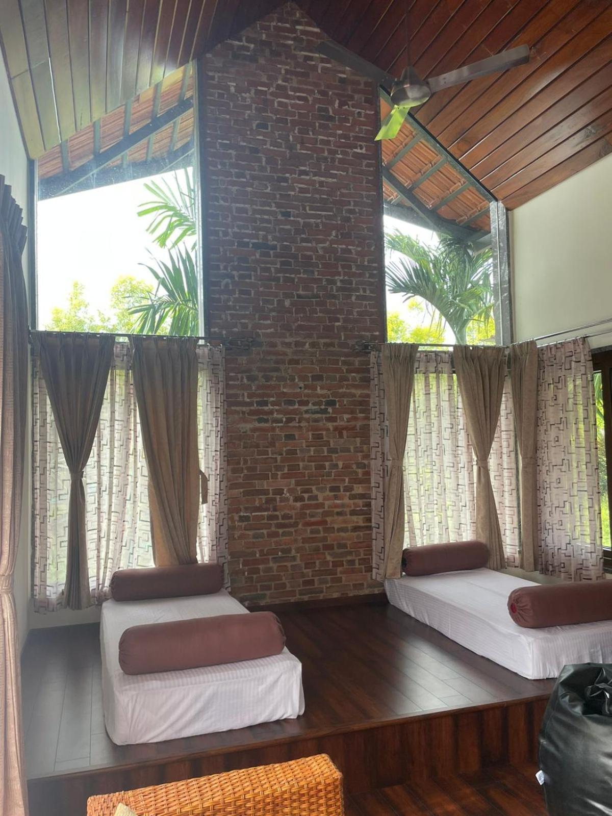 Biranji Aqua Retreat Hotel Chikmagalūr Екстериор снимка