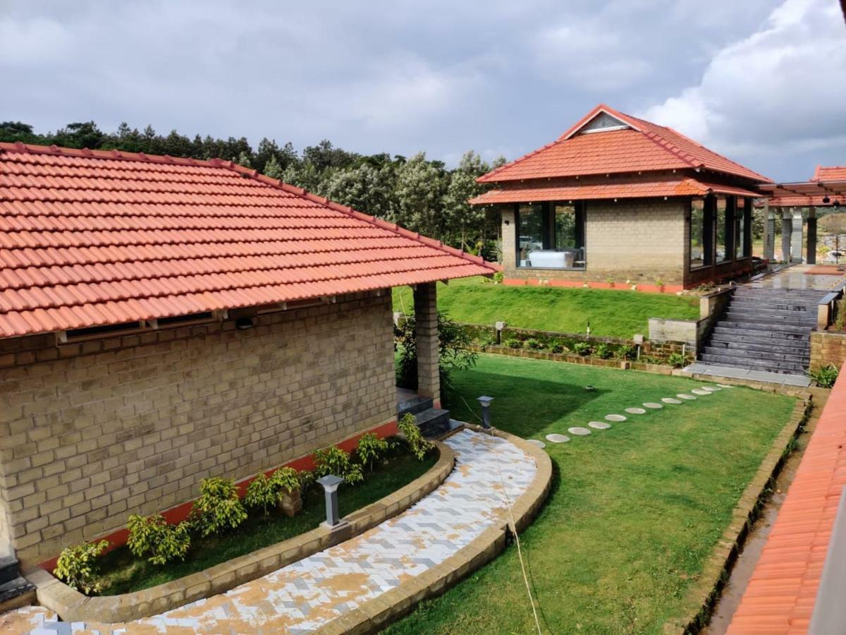Biranji Aqua Retreat Hotel Chikmagalūr Екстериор снимка