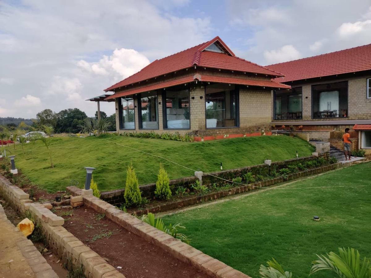Biranji Aqua Retreat Hotel Chikmagalūr Екстериор снимка