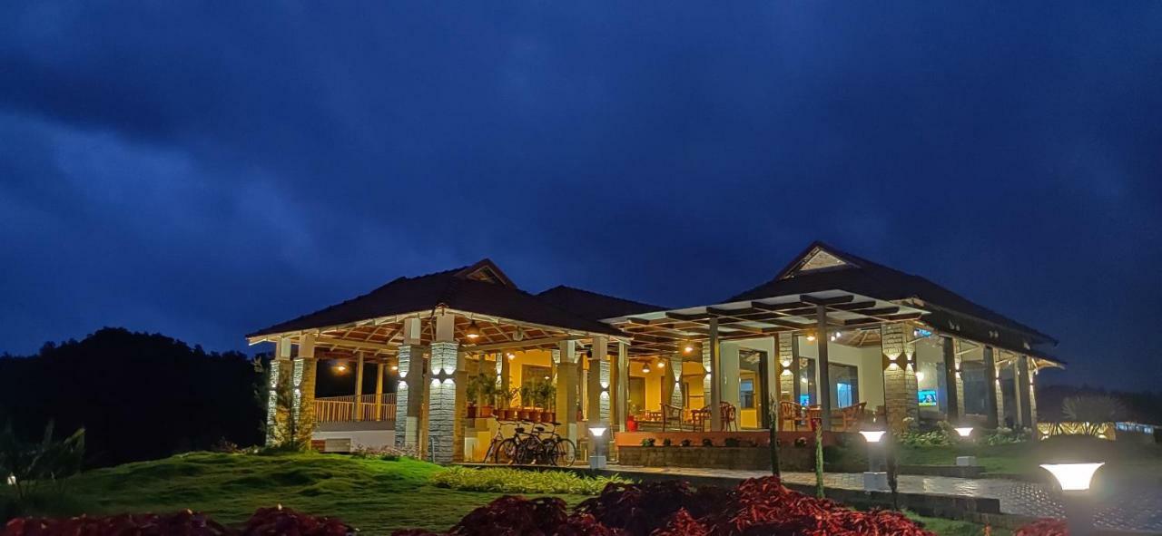Biranji Aqua Retreat Hotel Chikmagalūr Екстериор снимка